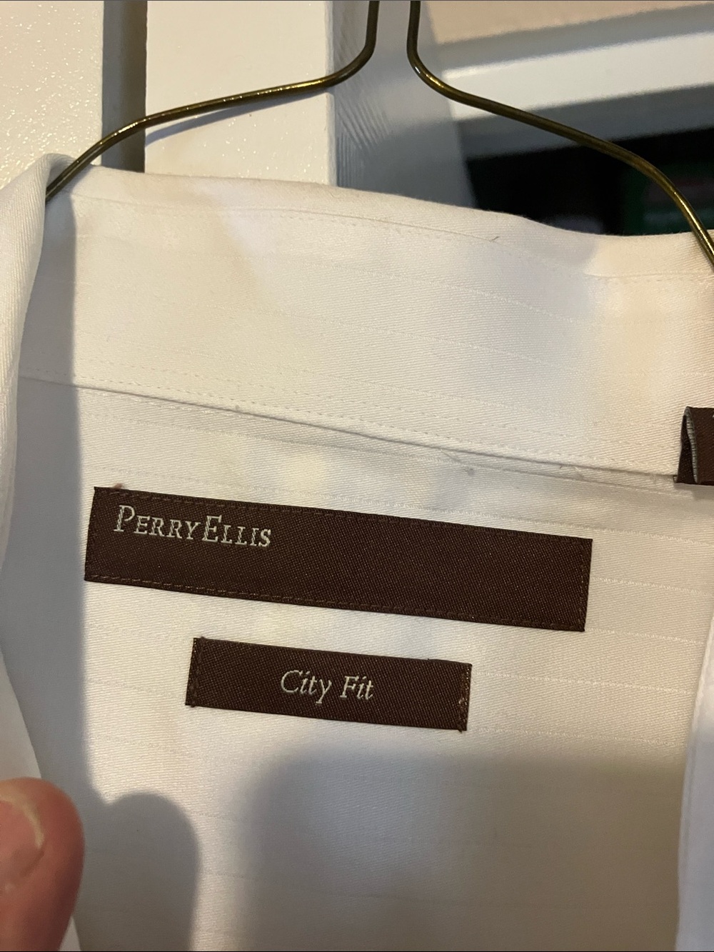 Perry Ellis White Men’s Sport Coat with Brown Label Accents